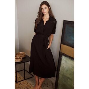 Aura Classic Black Midi Dress
